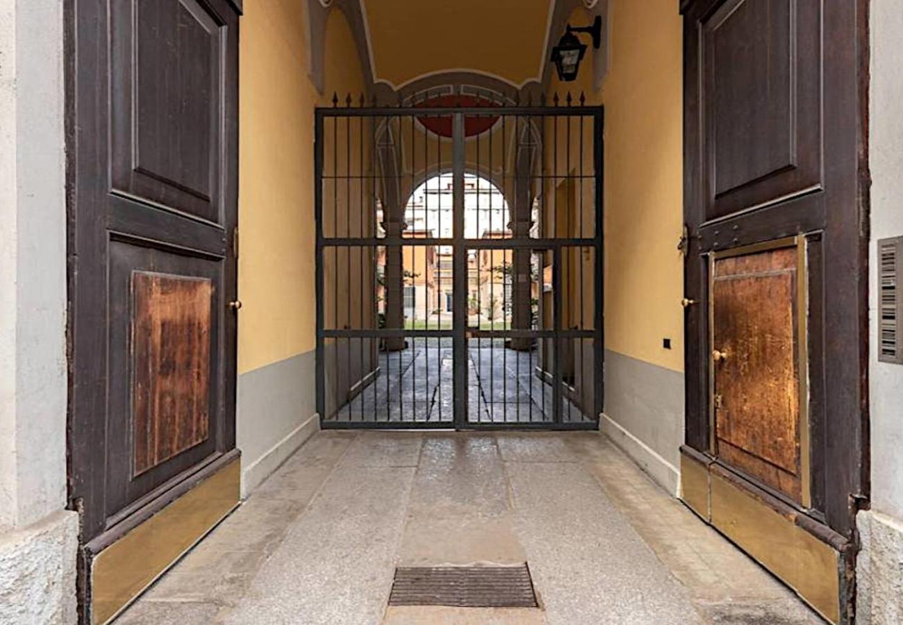 Soggiorno Isola Milano Extérieur photo